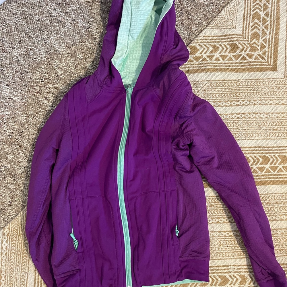 Ivivva hoodie